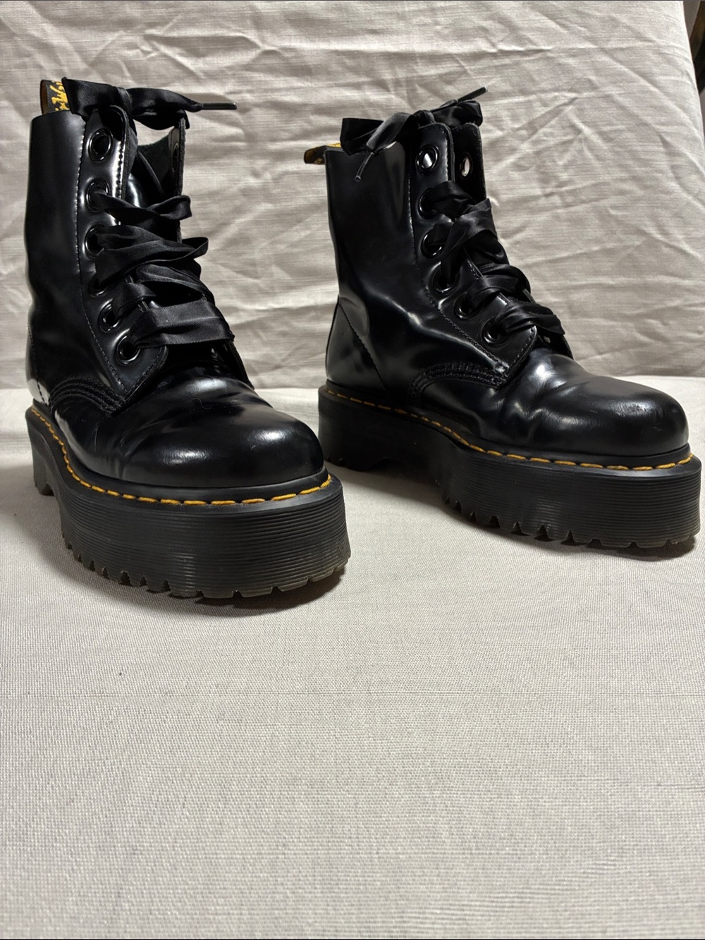Dr. Martens Patten Leather Black Platform Lace-Up Boots, “Molly” Size US 8